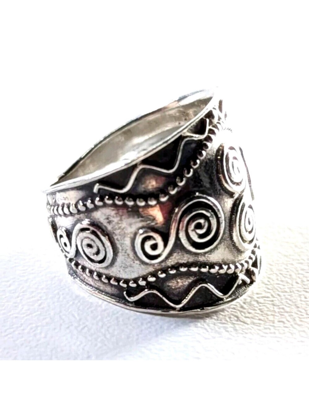 Sterling Silver - Swirl Tribal Unisex Wind Spiral Ring Size 5.5 4.64g